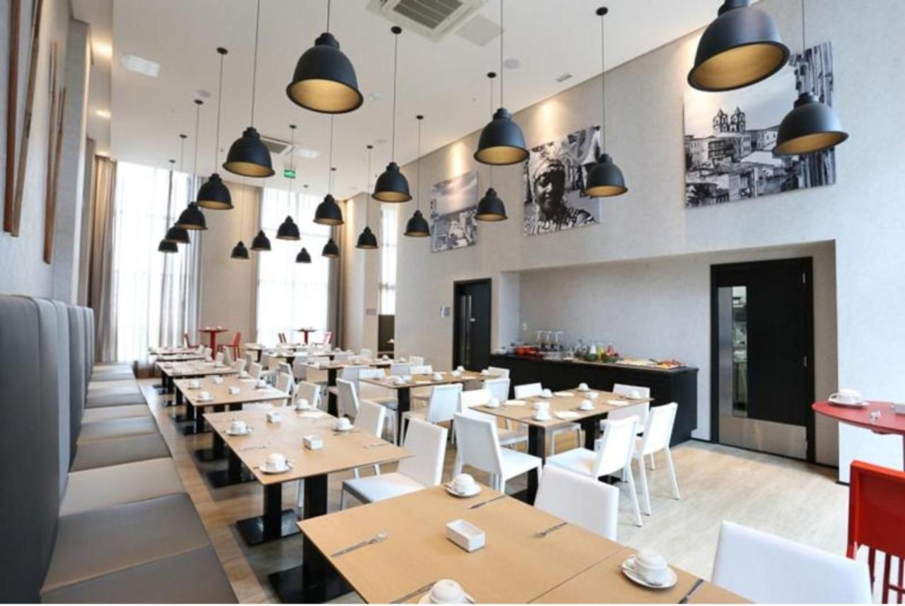 Suites Mondial Flat